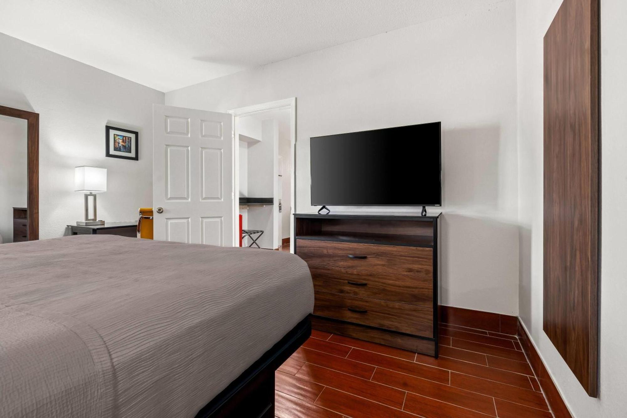 Travelodge By Wyndham & St Augustine - Historic Hotel St. Augustine